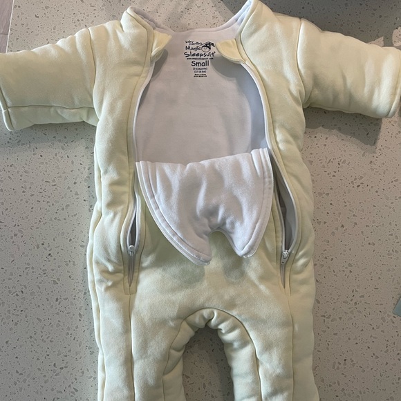 Magic sleeper 3-6 months - Picture 5 of 5